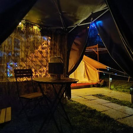 Tente Mongole " O Reves Atypiques" Bouce  Extérieur photo
